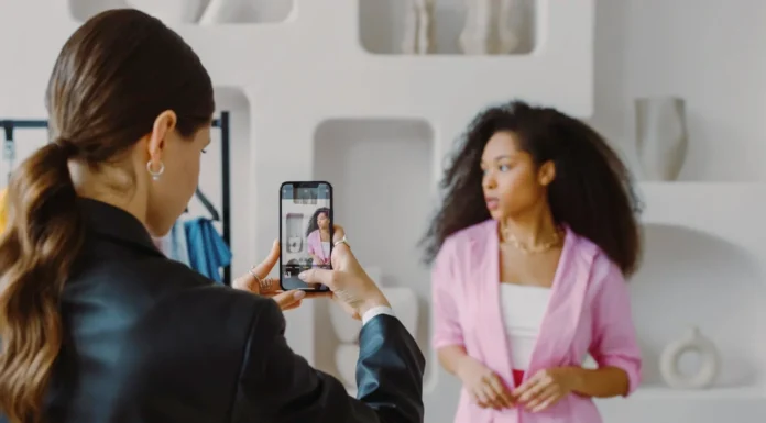 5 Amazing Portrait Touch-up Tools for Instagram Marketers Portrait Touch-up Tools for Instagram Marketers