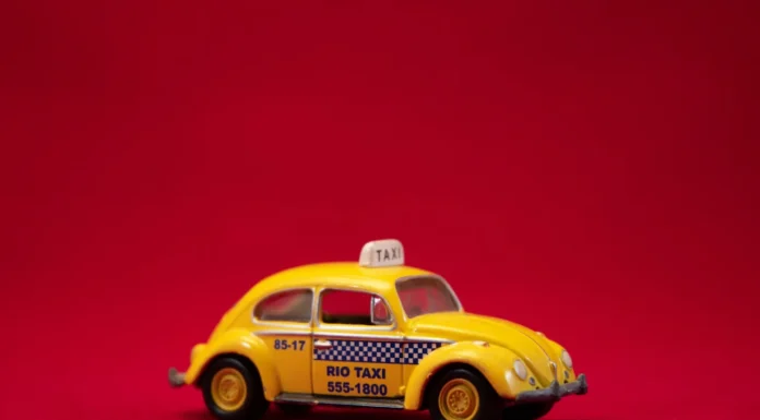 How to Change the Color of an Image: 5 Best Free Online Tools how to change color of image